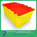 Heavy-duty plastic crate with lids